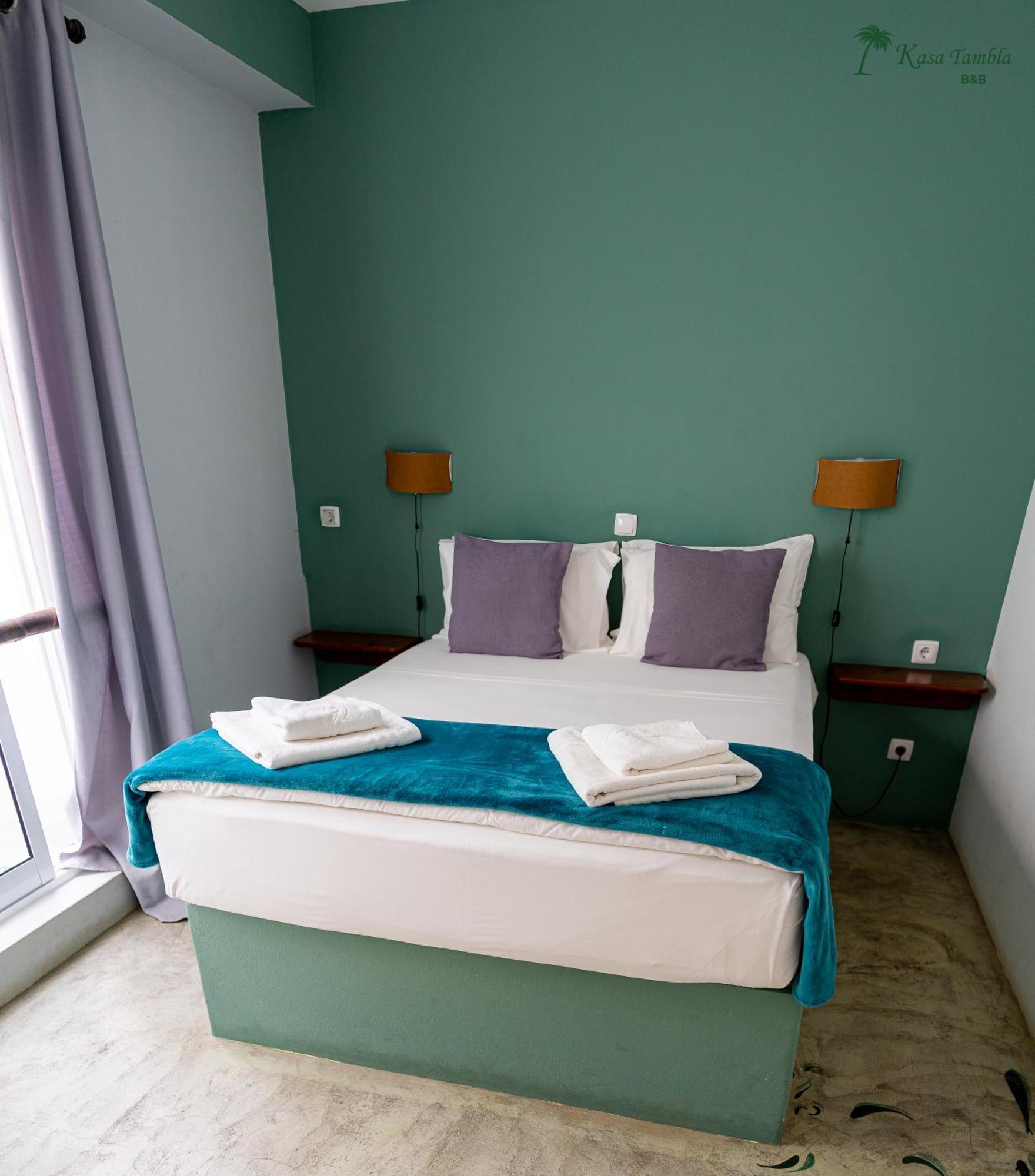 폰타 두 솔 Kasa Tambla B&B 외부 사진